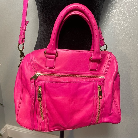 Cynthia Rowley pink Handbag Leather Bowler  Crossbody Adjustable Purse B… - Picture 3 of 13
